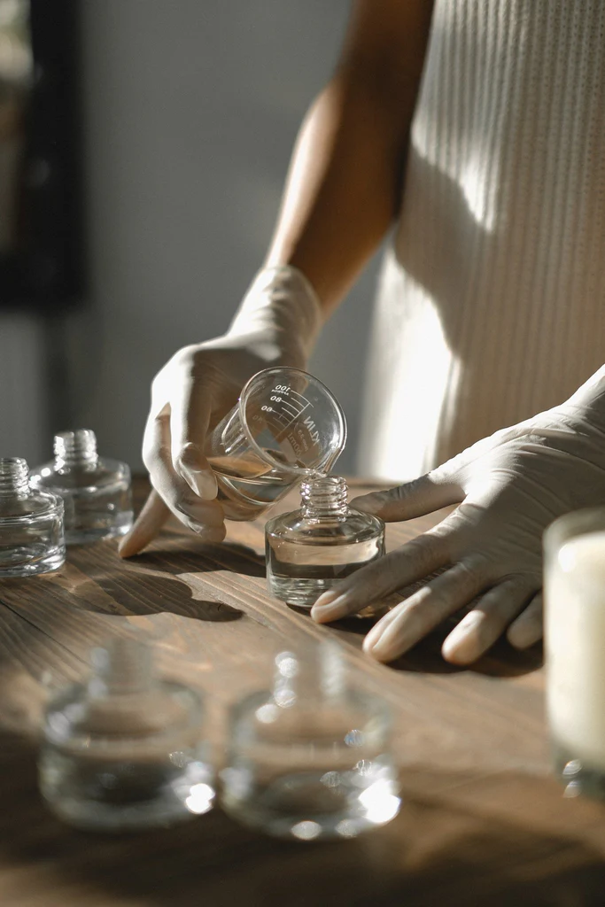 to-dupe-or-not-to-dupe-inside-the-fragrance-industrys-dirty-little-secret-403033_1024x1024